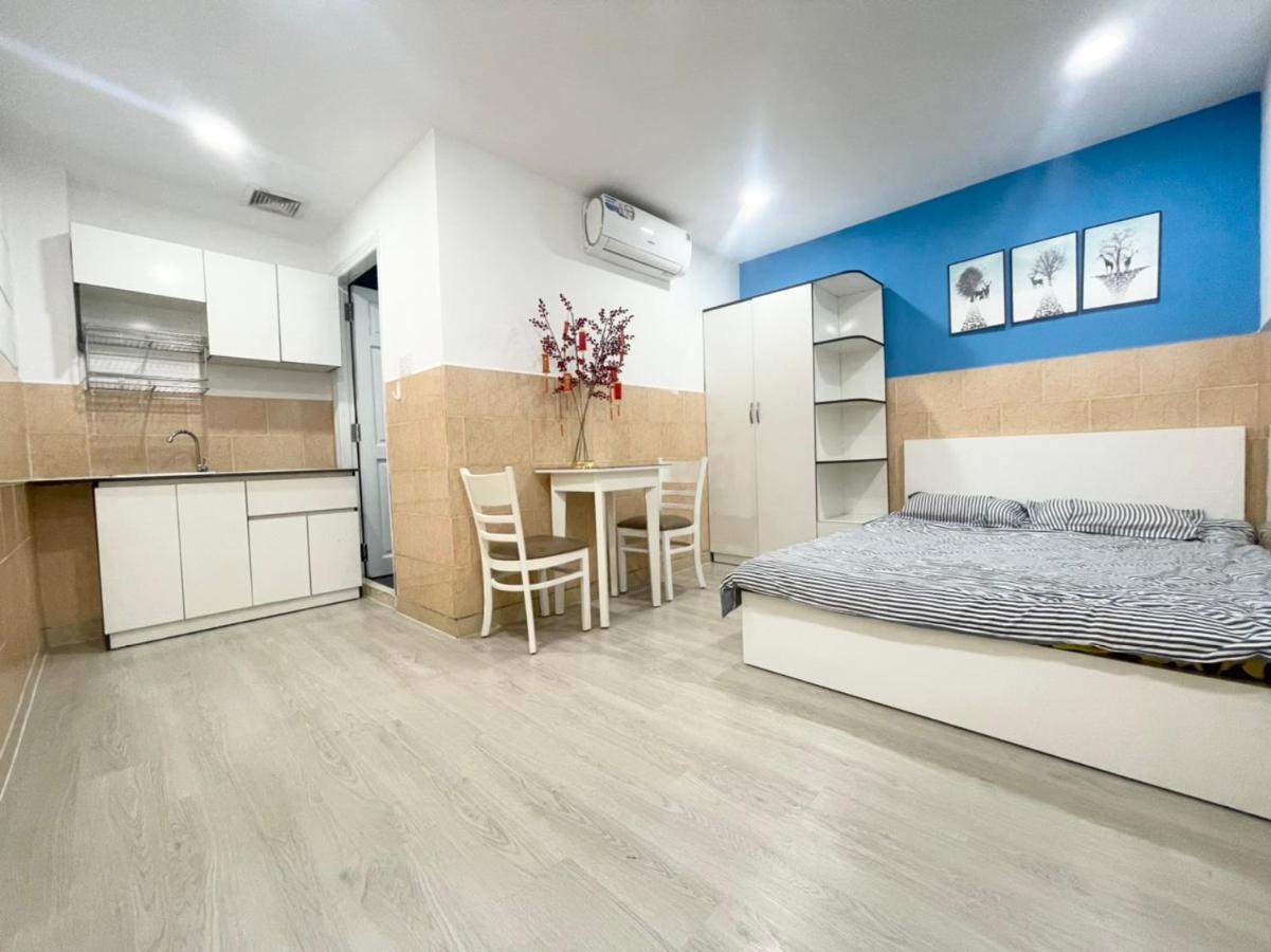 Dlux Bach Dang Aparthotel Bandar Ho Chi Minh Luaran gambar