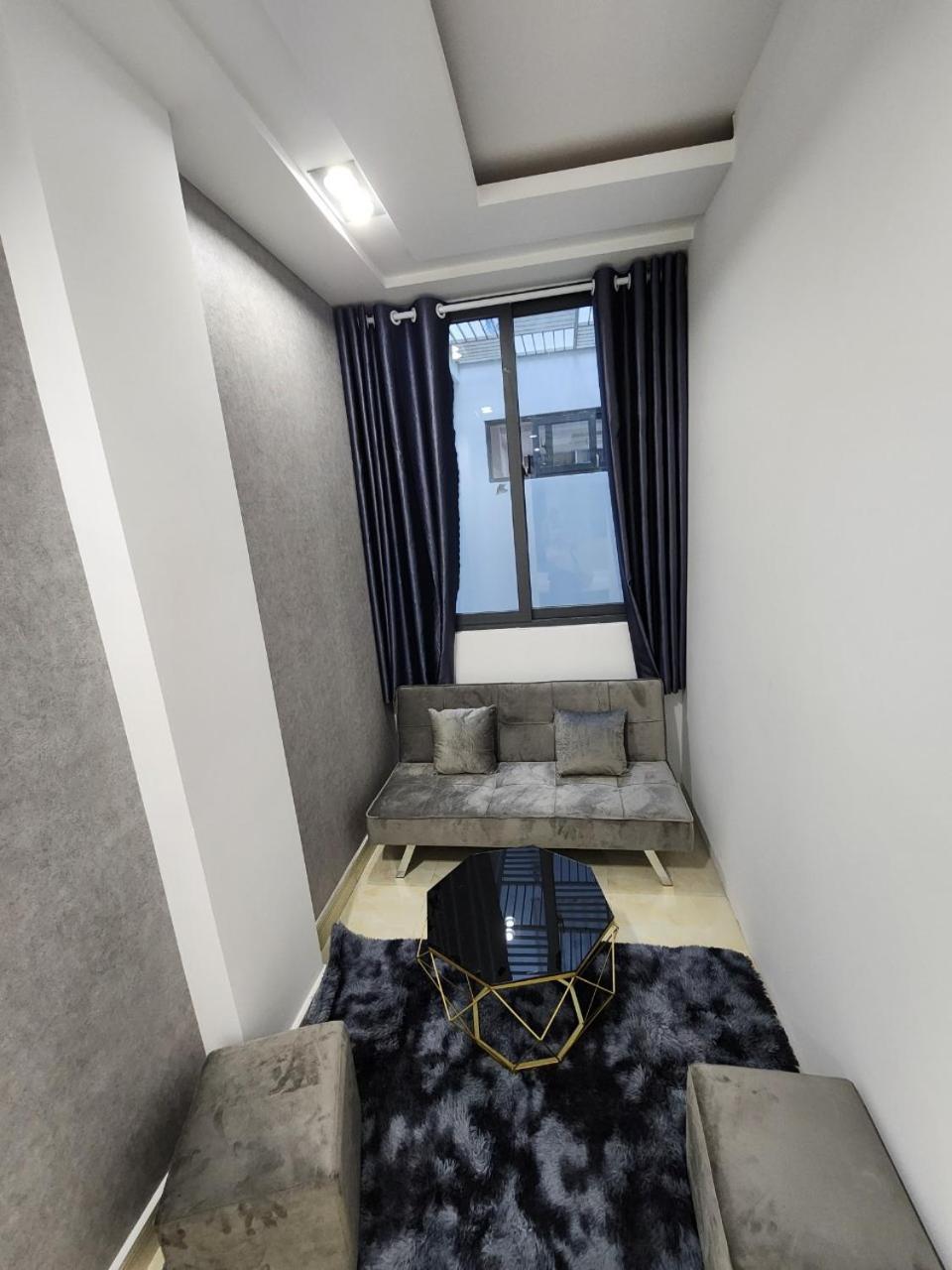 Dlux Bach Dang Aparthotel Bandar Ho Chi Minh Luaran gambar