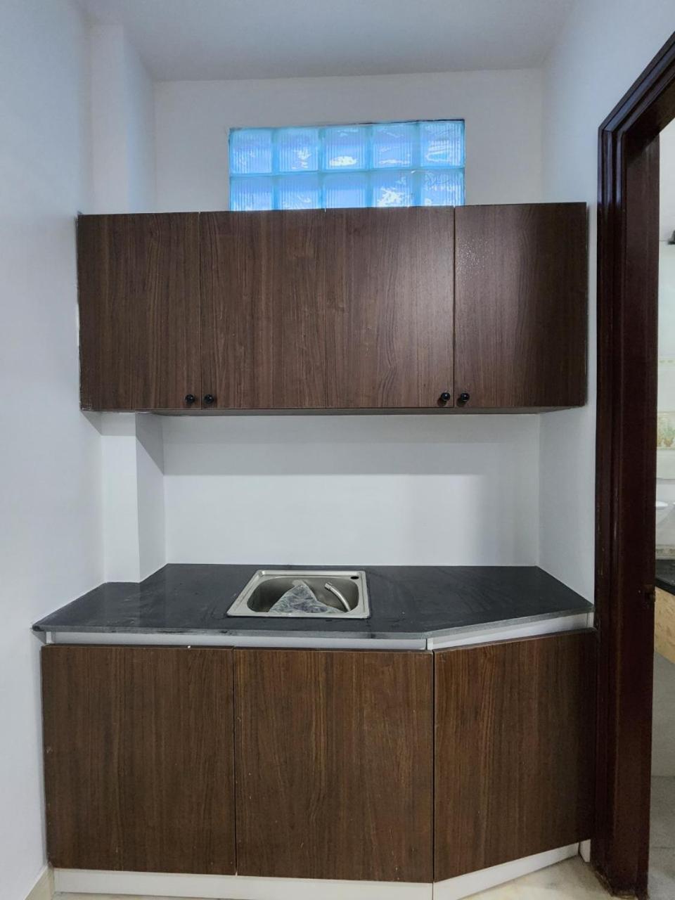 Dlux Bach Dang Aparthotel Bandar Ho Chi Minh Luaran gambar